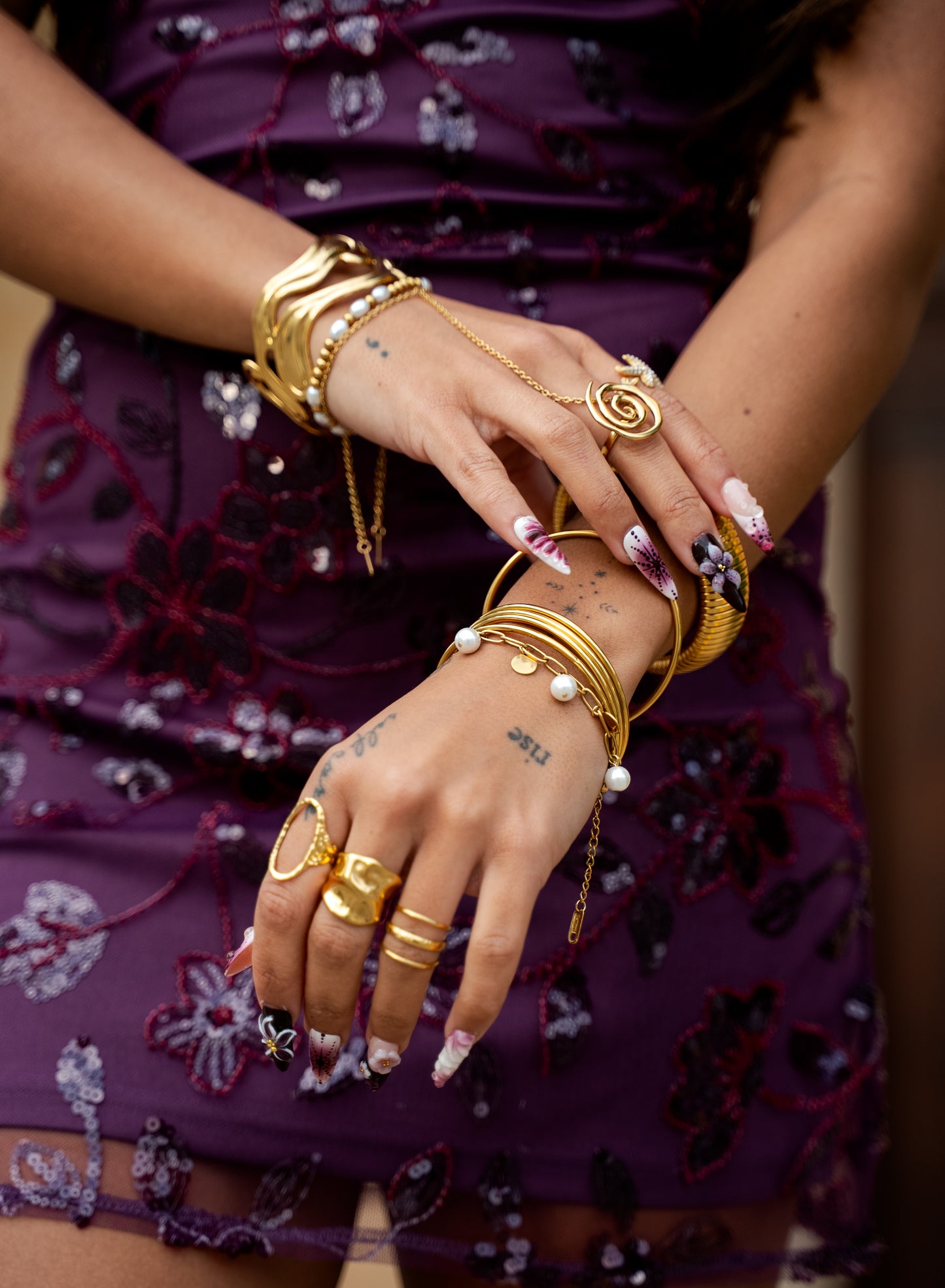 SARI BANGLES